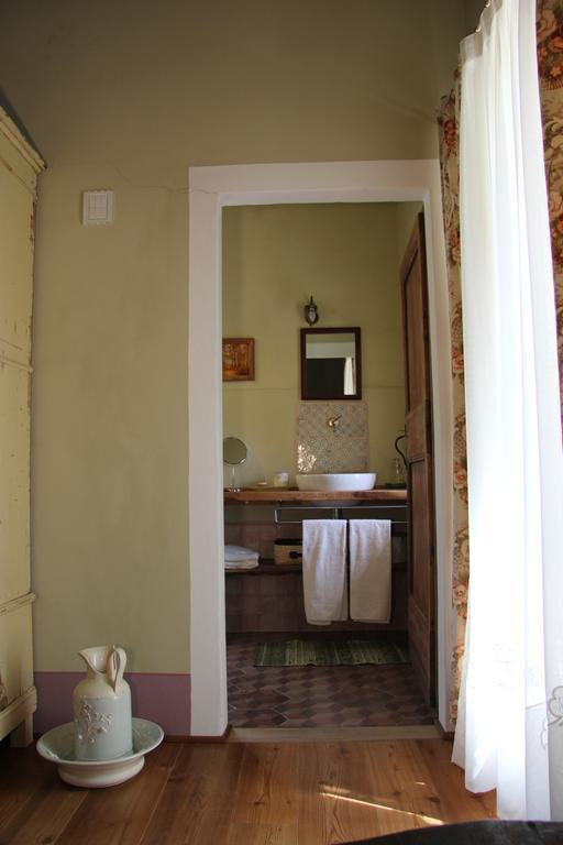 Poggio Dei Prugnoli Panzió Tavoleto Kültér fotó